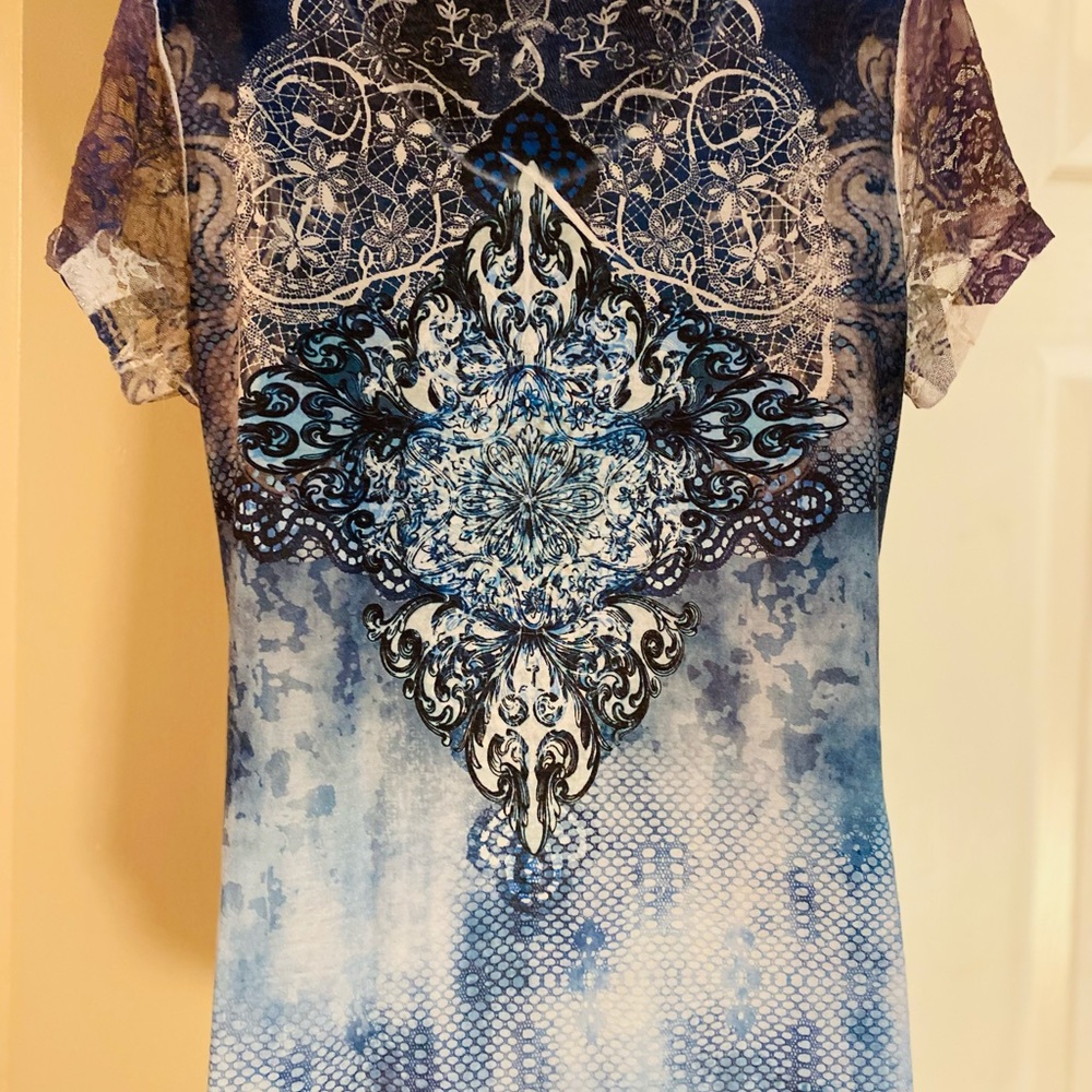 B.L.E.U. Lace Overlay Top ~ Medium